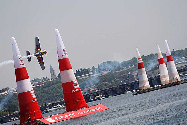 SEAT a Red Bull Air Race