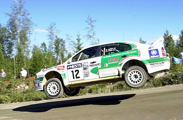 Tři Octavie v cíli Finské rallye