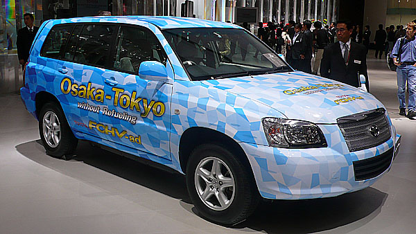 Toyota na veletrhu v Hannoveru představí poslední novinky v oblasti hybridního pohonu