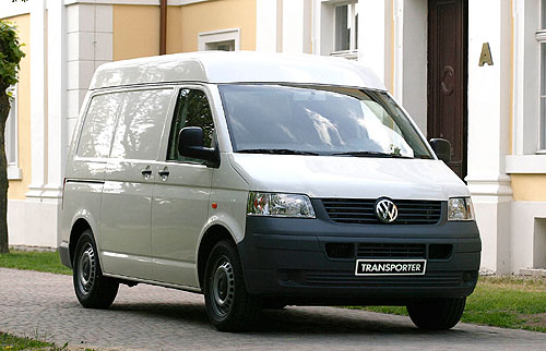 Volkswagen Transporter vítězem ankety „Van of the Year 2004“