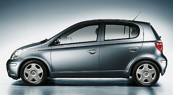 Toyota nabízí v roce 2005 některé modely s novými akčními cenami a doplňkovými výbavami
